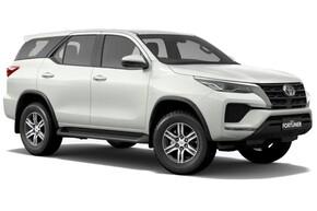 TOYOTA FORTUNER 2.4