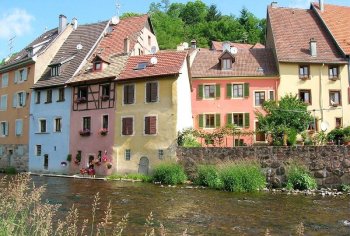 Maison colorées en Alsace.