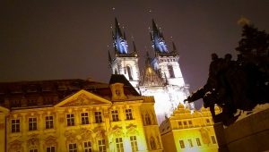 Église de Notre-Dame de Týn de nuit