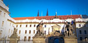 L'entrée du château de Prague.