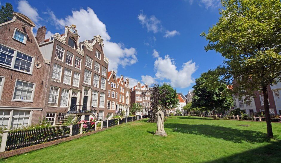 Vue du béguinage d'Amsterdam.