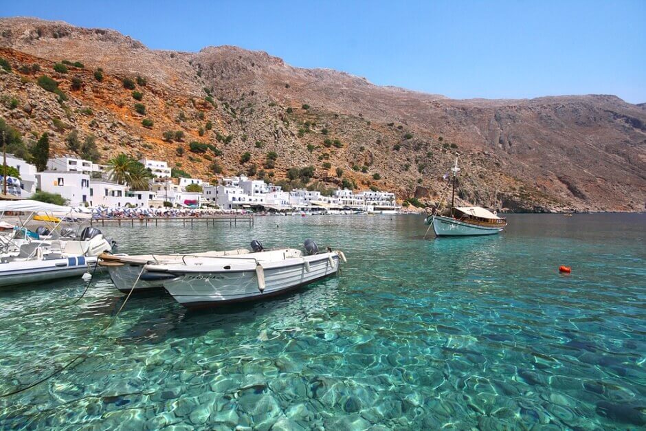 Vue de la baie de Loutro en Crète.