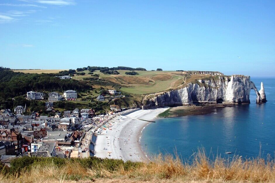 Vue des falaises d'Étretat.