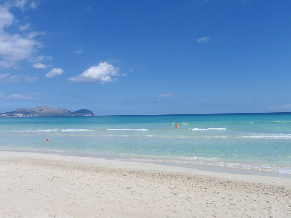 Vue de la plage de Muro à Majorque.