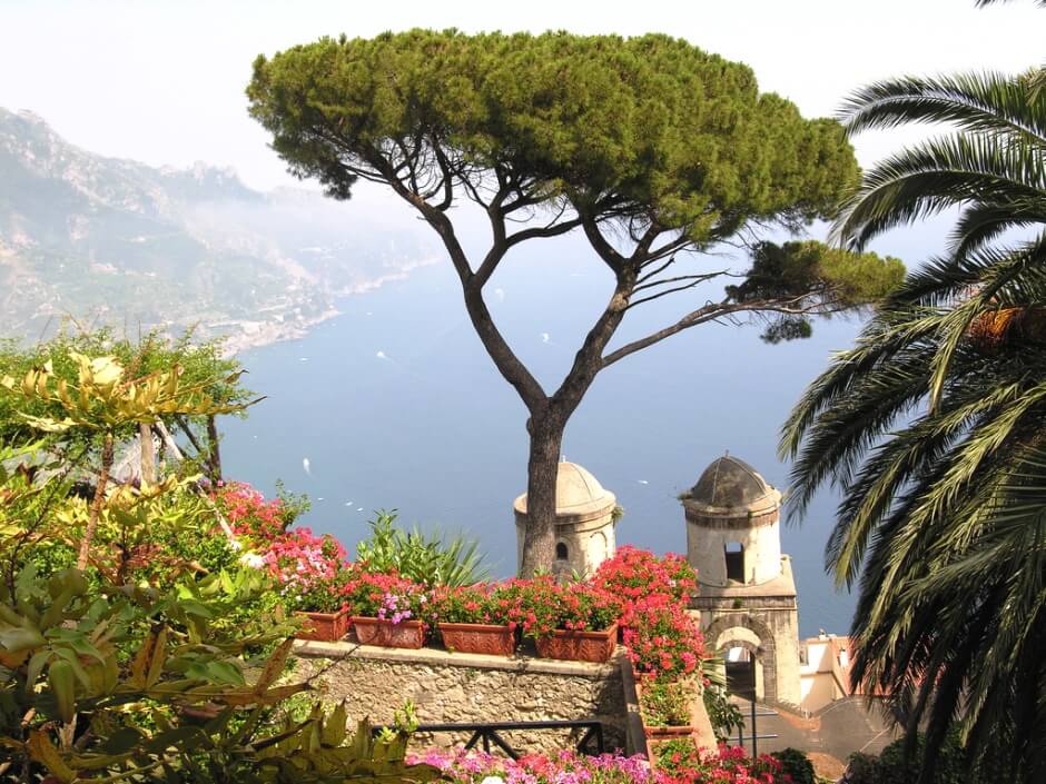 Panorama depuis le village de Ravello en Italie.