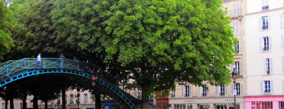 Vue des quais du canal Saint-Martin à Paris.