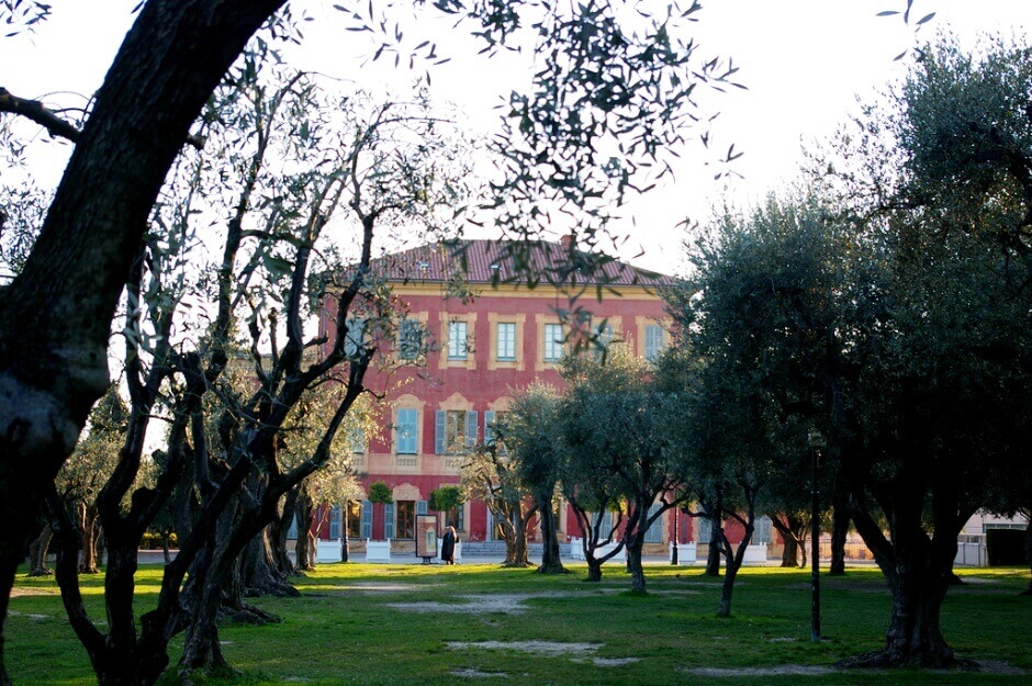 Façade du musée Matisse à Nice.