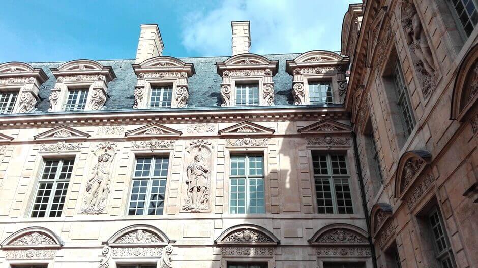 Cour intérieur de l'Hôtel de Sully