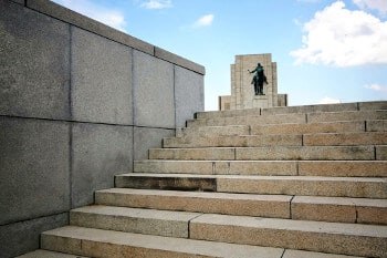 Statue à Prague.