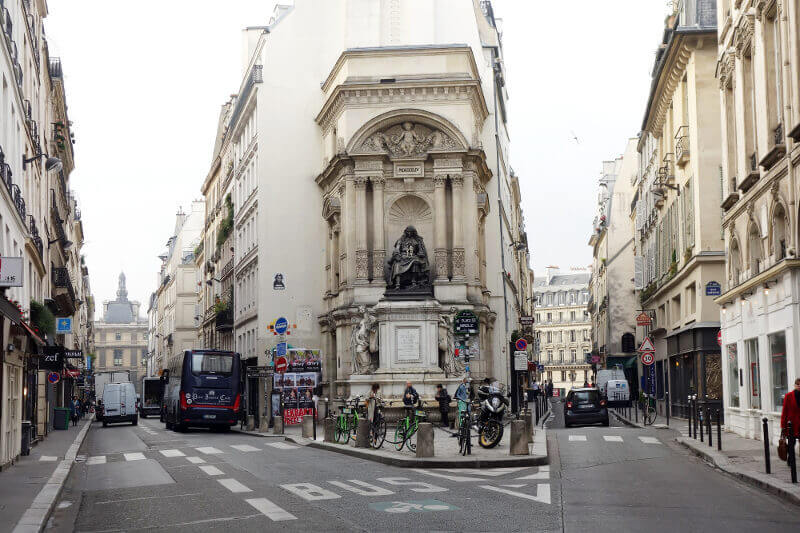 La fontaine Molière à Paris.