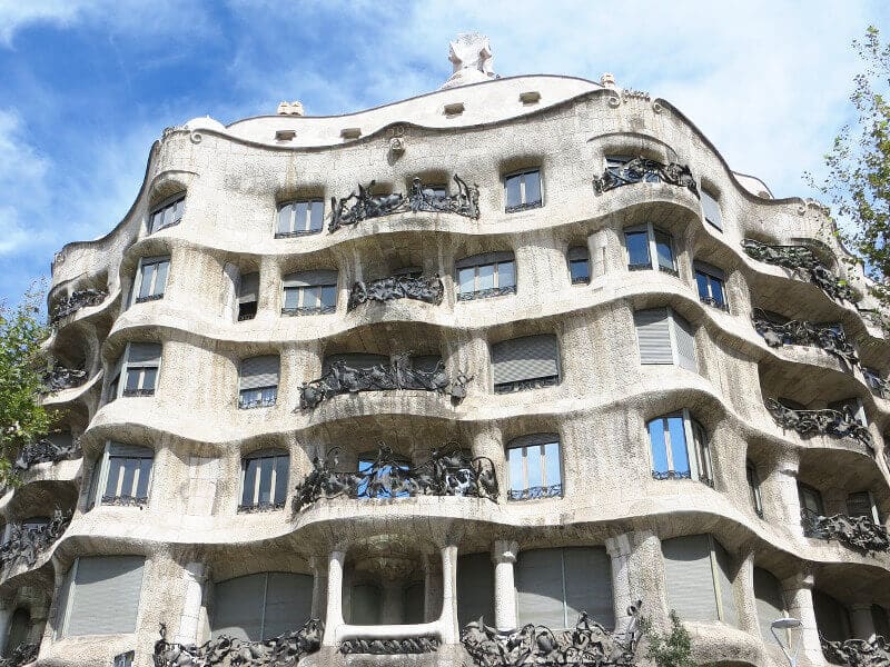 La Casa Mila ou Pedrera à Barcelone.