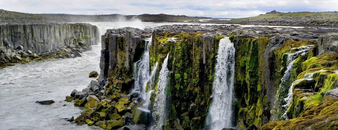 Cascade en Islande.