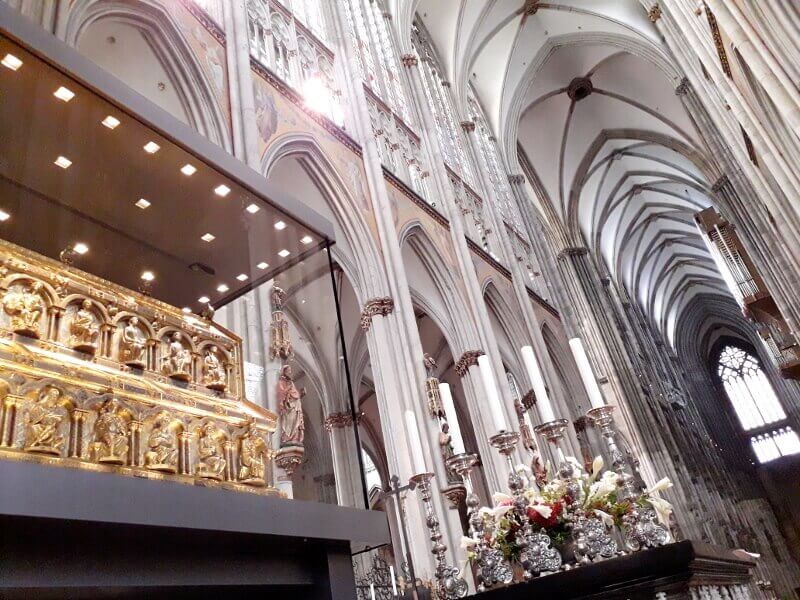 Reliquaire des Rois mages à Cologne.