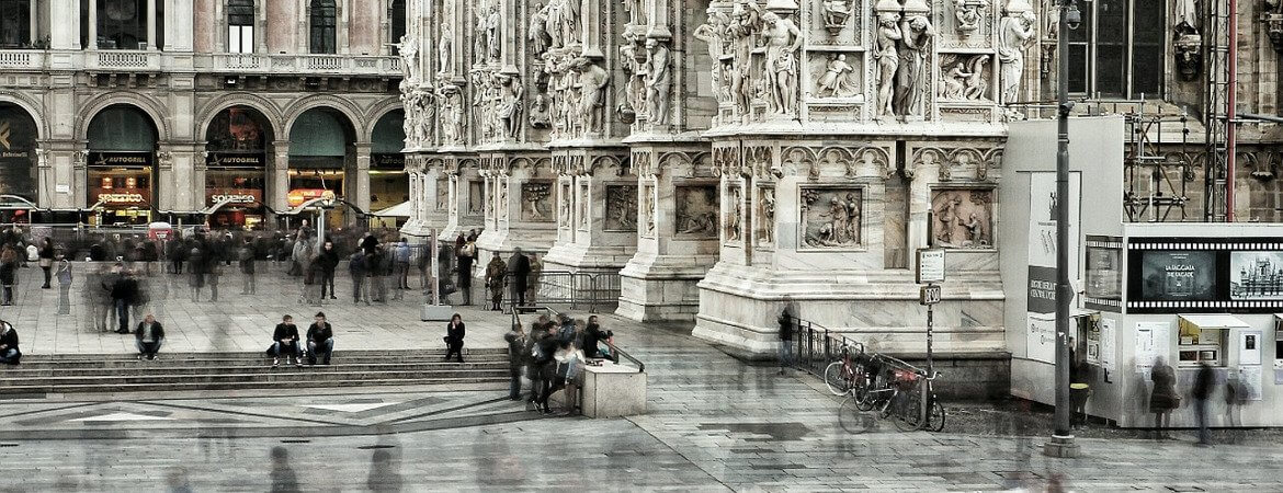 Place de la cathédrale de Milan.