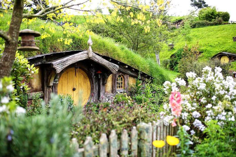 Maison de Hobbit en Nouvelle-Zélande.