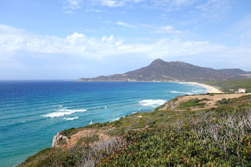 Le littoral de Sardaigne.