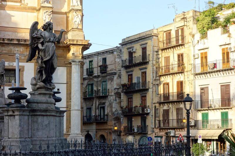 Une rue à Palerme.