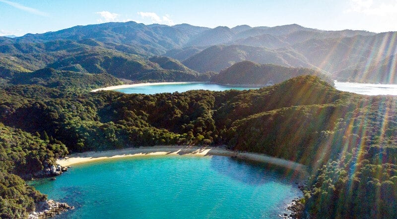 Vue aérienne de la côte de Tasmanie.