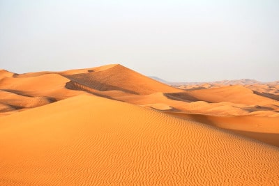 Désert de sable aux Émirats.